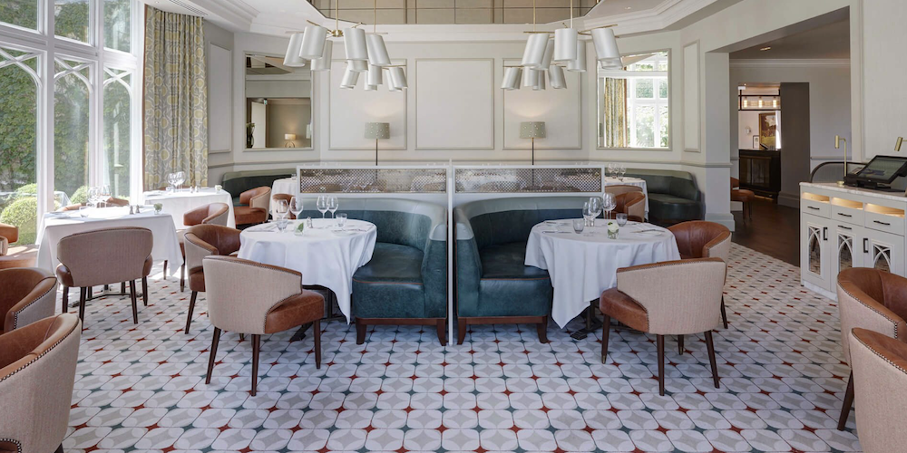 dining chairs in restaurant